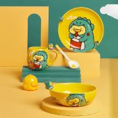 共禾京品小鸭立体公仔餐具 饭碗碟子盘子家用杯子勺子黄色小鸭联名可爱儿童卡通餐具