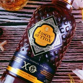 【礼盒装 配酒杯2个】法国进口洋酒 卡罗三世X0白兰地 40度 配礼袋 700ML/瓶
