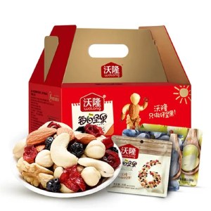 沃隆每日坚果缤纷装 825g 零食果干坚果礼盒年货礼盒